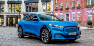 Mustang Mach-E, le SUV électrique avec 600 km d’autonomie Mustang Mach-E
